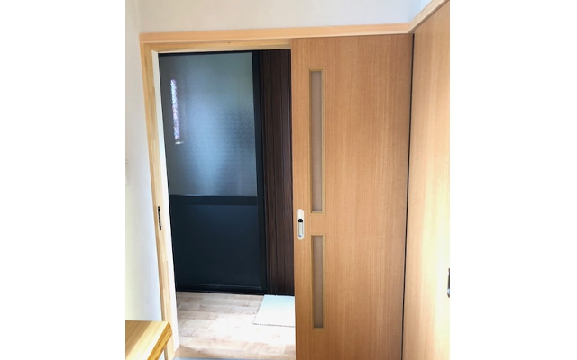 二連動式引き戸